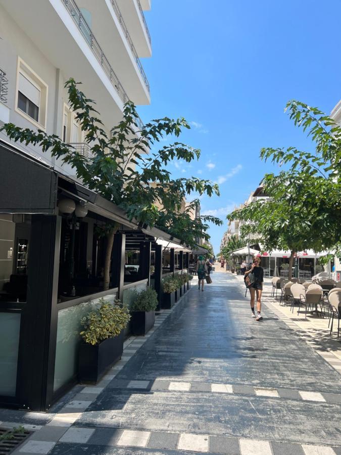 Cosy Guesthouse-Souterrain With Garden In City Center Corinth Екстериор снимка